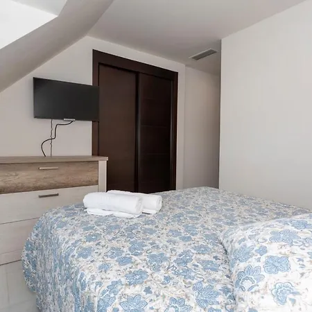Nautilus Atico, 3 Dormitorios, Puerto, By Bookindenia Apartament Denia
